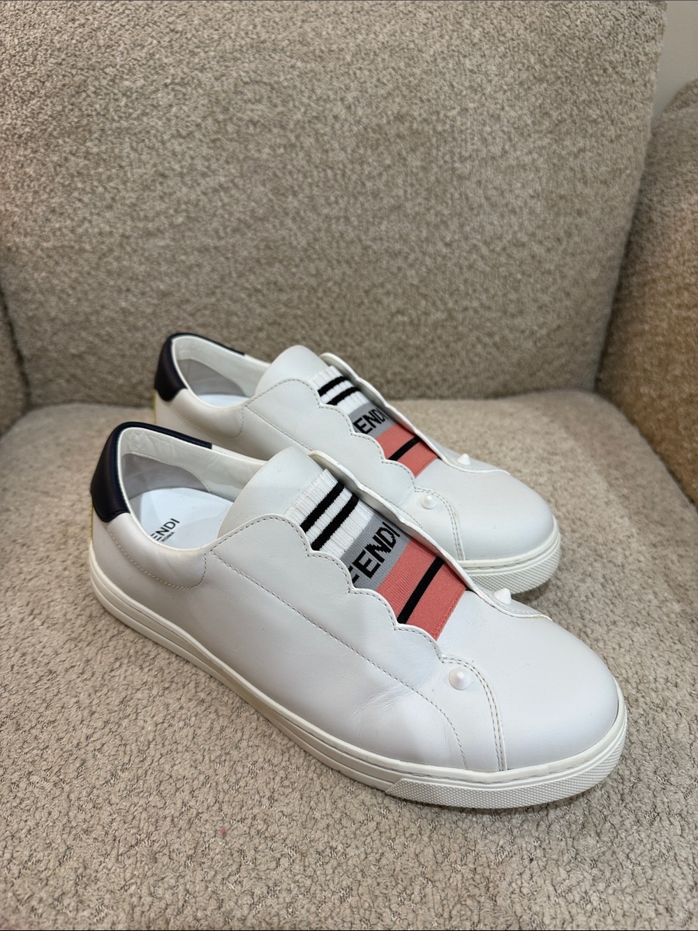 Fendi White Leather Slip-On Sneakers with Pink and Black Stripe - Picture 2 of 7